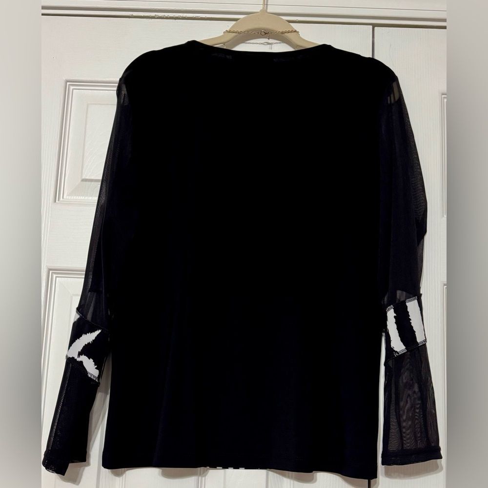 Picadilly Fashions black & white top! - Picture 11 of 14